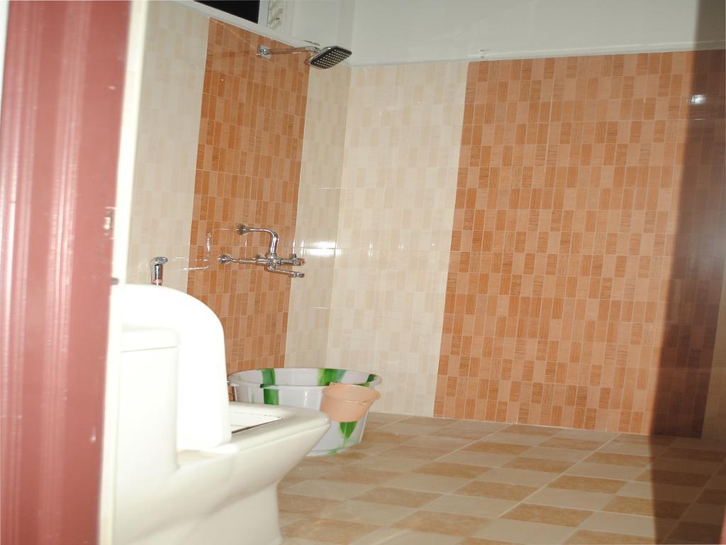 Ssr Hotel Srikalahasti Zewnętrze zdjęcie